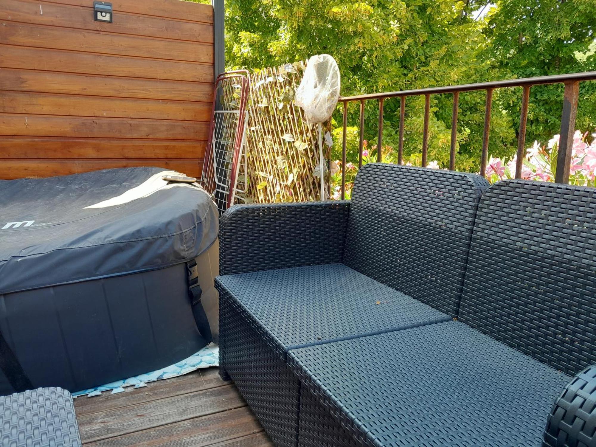 La Terrasse Aux Hirondelles Maison 80M2 2 Chambres 2 Salles De Bains Lagorce  Bagian luar foto